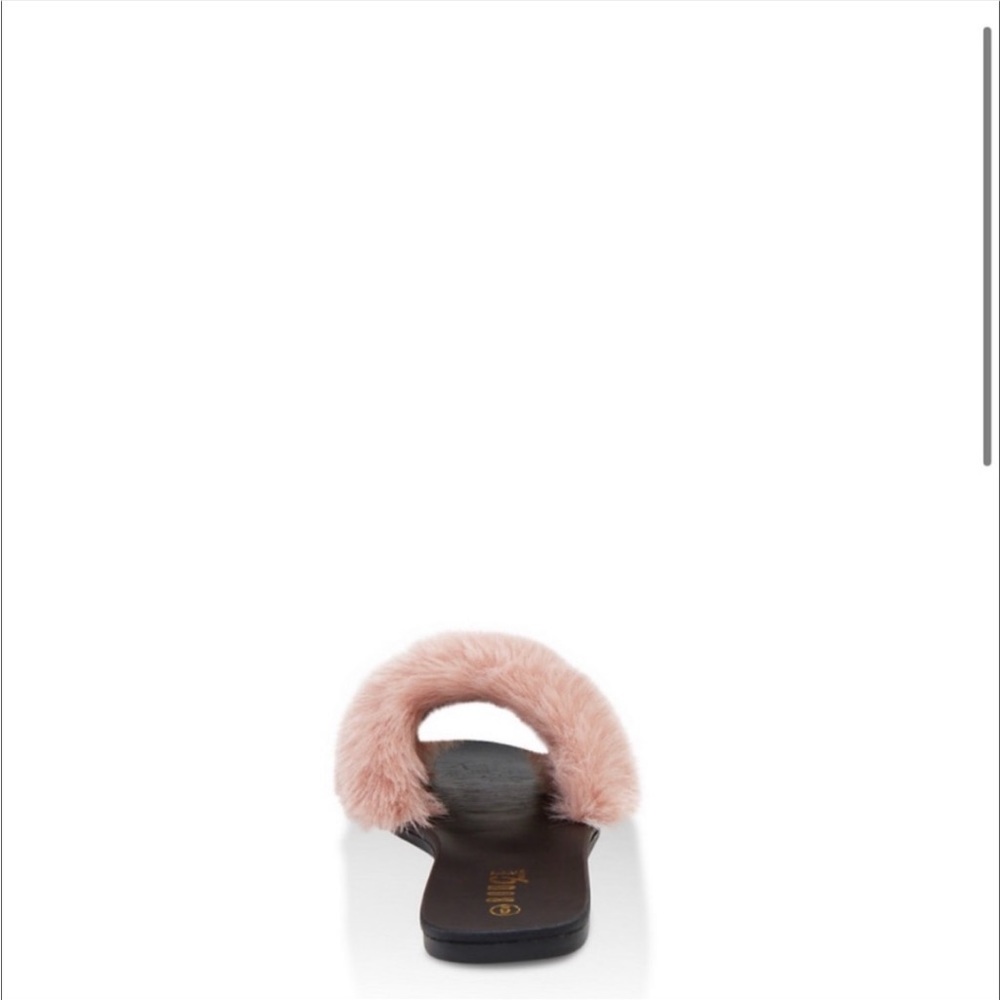 NEW• GLAM PINK PIN UP STYLE FAUX FUR LOUNGE SANDALS•11 - Picture 4 of 13